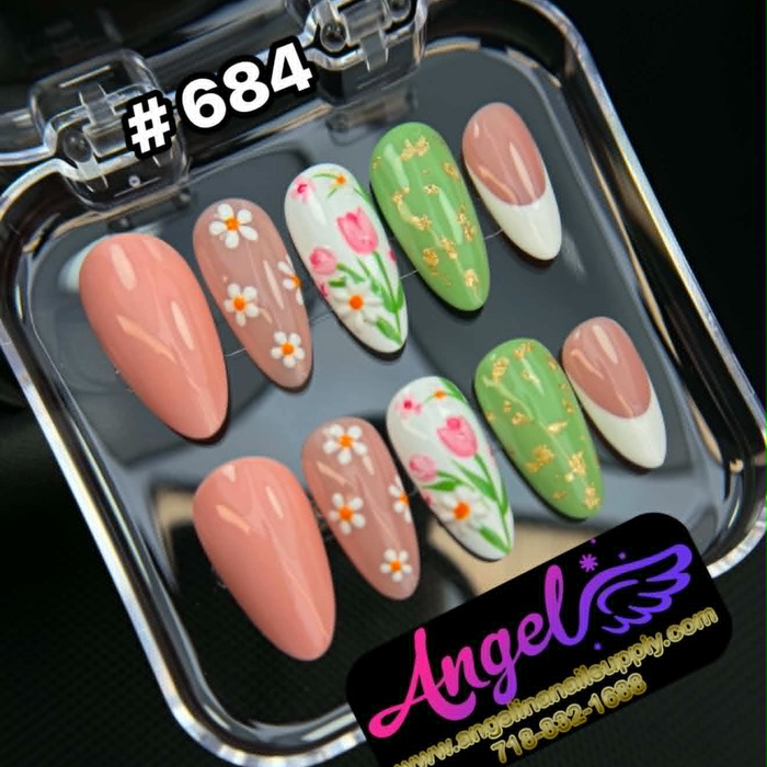 Angelina Handmade Custom Press-On #0684 - Sunday in Little Italy
