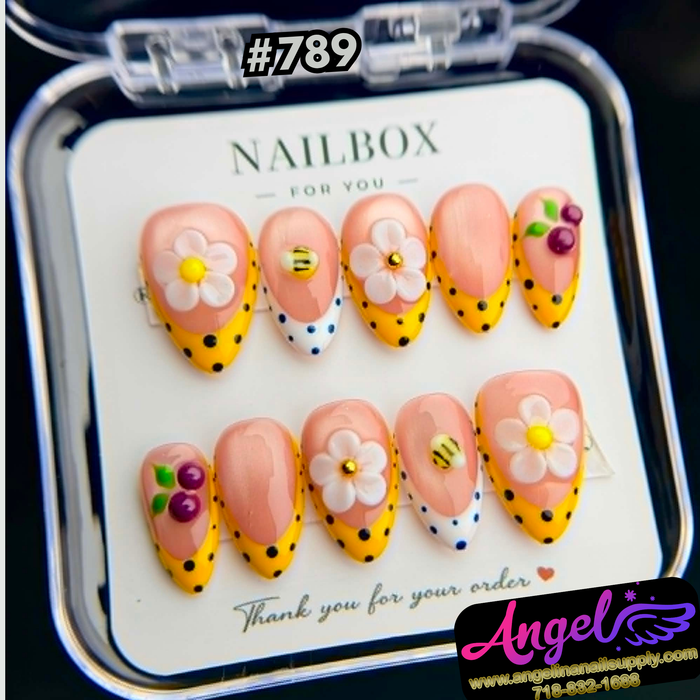 Angelina Handmade Custom Press-On #0789