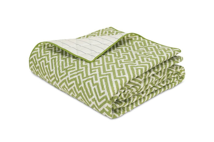 Matouk Schumacher Gabriel King Quilt 112 x 99, piped edge Grass