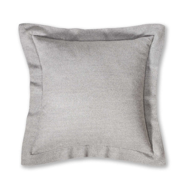 Light Grey / 26" x 26"