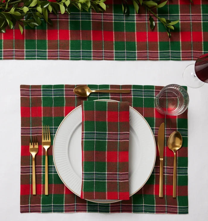 Masseria Dinner Napkins by Sferra Linens in Emerald/Red at Fig Linens and Home - 5