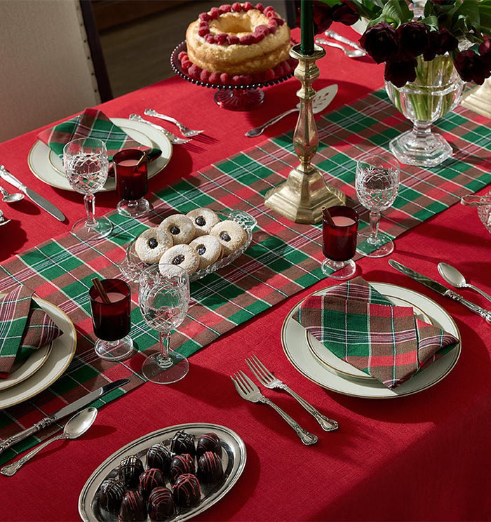 Masseria Table Runner by Sferra Linens in Emerald/Red at Fig Linens and Home - 6