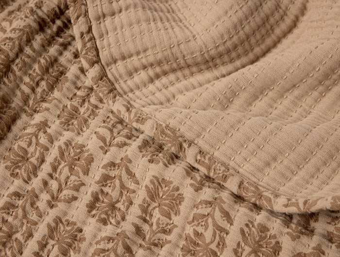 Mirada Organic Matelasse Fawn Chrysanthemum Fabric Swatch | Coyuchi at Fig Linens and Home