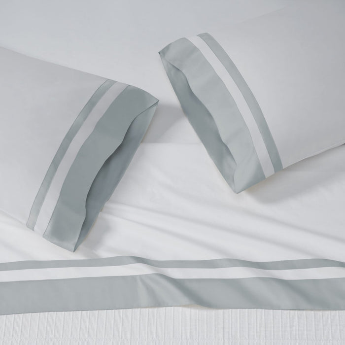 White/Shore / Standard Pillowcases Pair