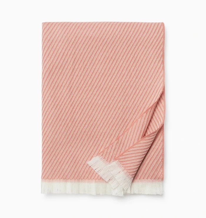 Rose / 51" x 71" Throw