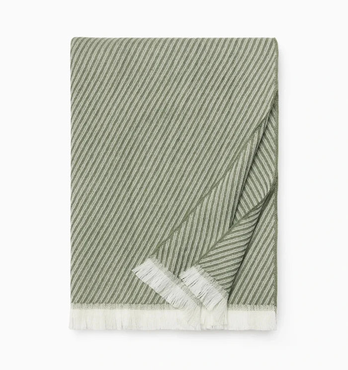 Sage / 51" x 71" Throw