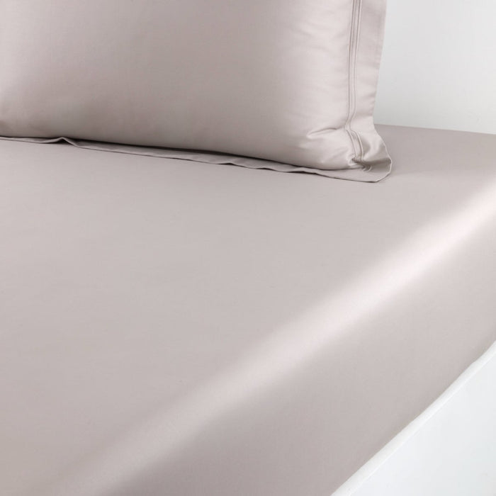 Triomphe Loutre Fitted Sheet by Yves Delorme King Fitted Sheet Loutre at FIG LINENS AND HOME 1